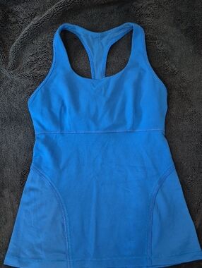 Lululemon Workout Tank Built In Shelf Bra